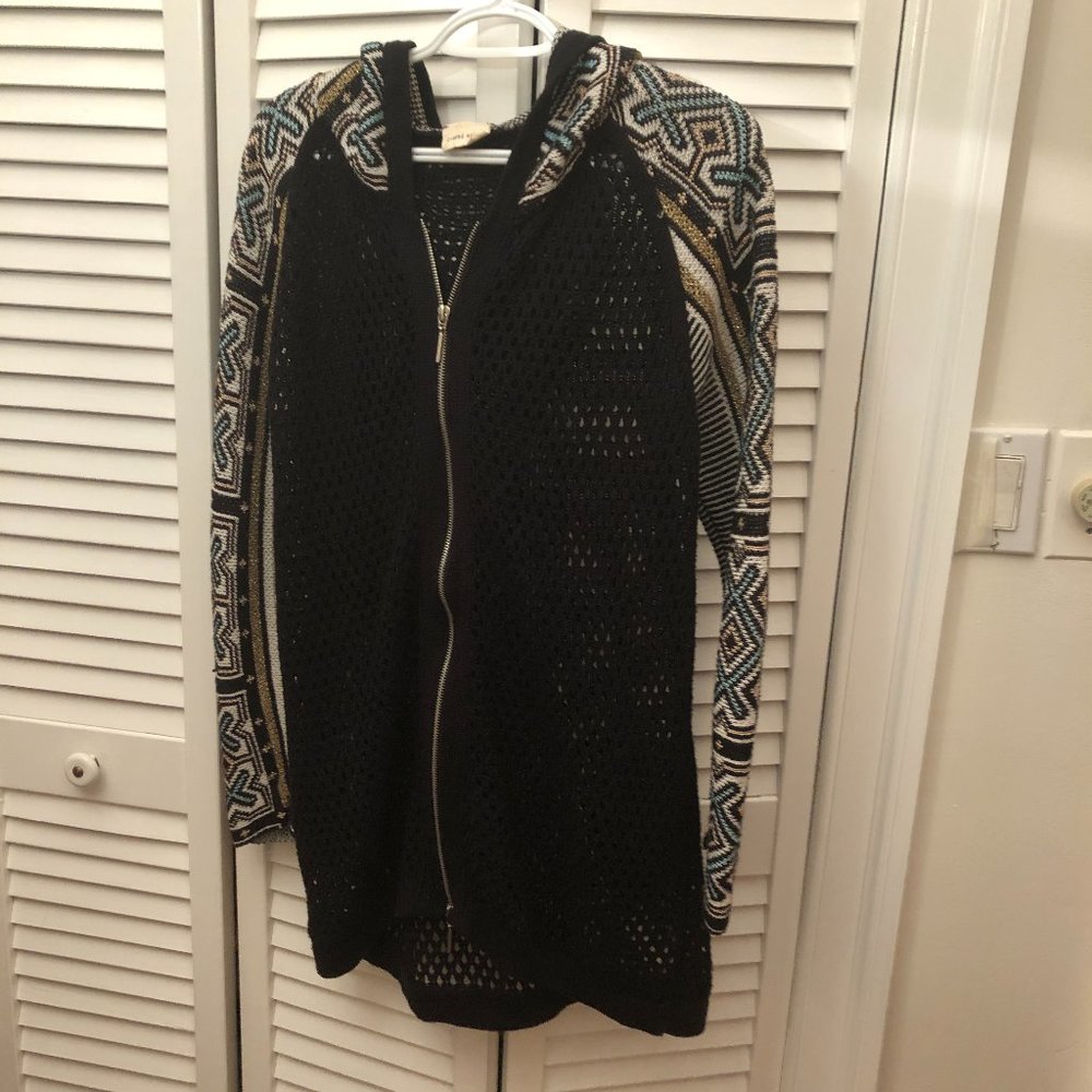 Circus Hotel fuzzy zip up women hooded black knit cardigan, M